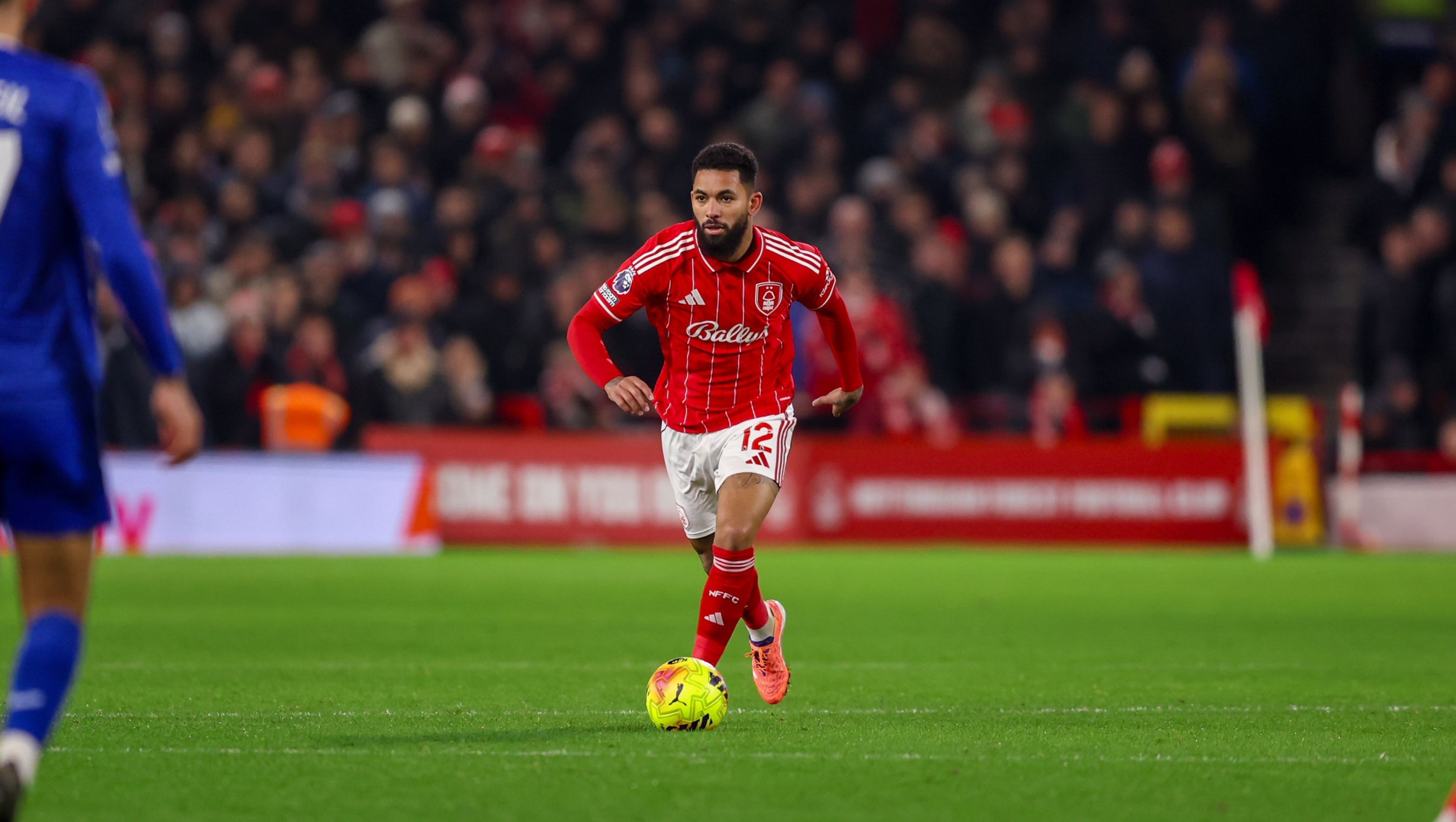 英超直播-TA切尔西周报：召回安塞尔米诺，在与尤文谈租借道格拉斯·路易斯