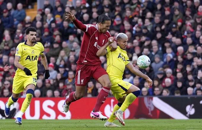 英超直播-利物浦本赛季英超第90分钟及以后已丢8球,为队史单赛季最多